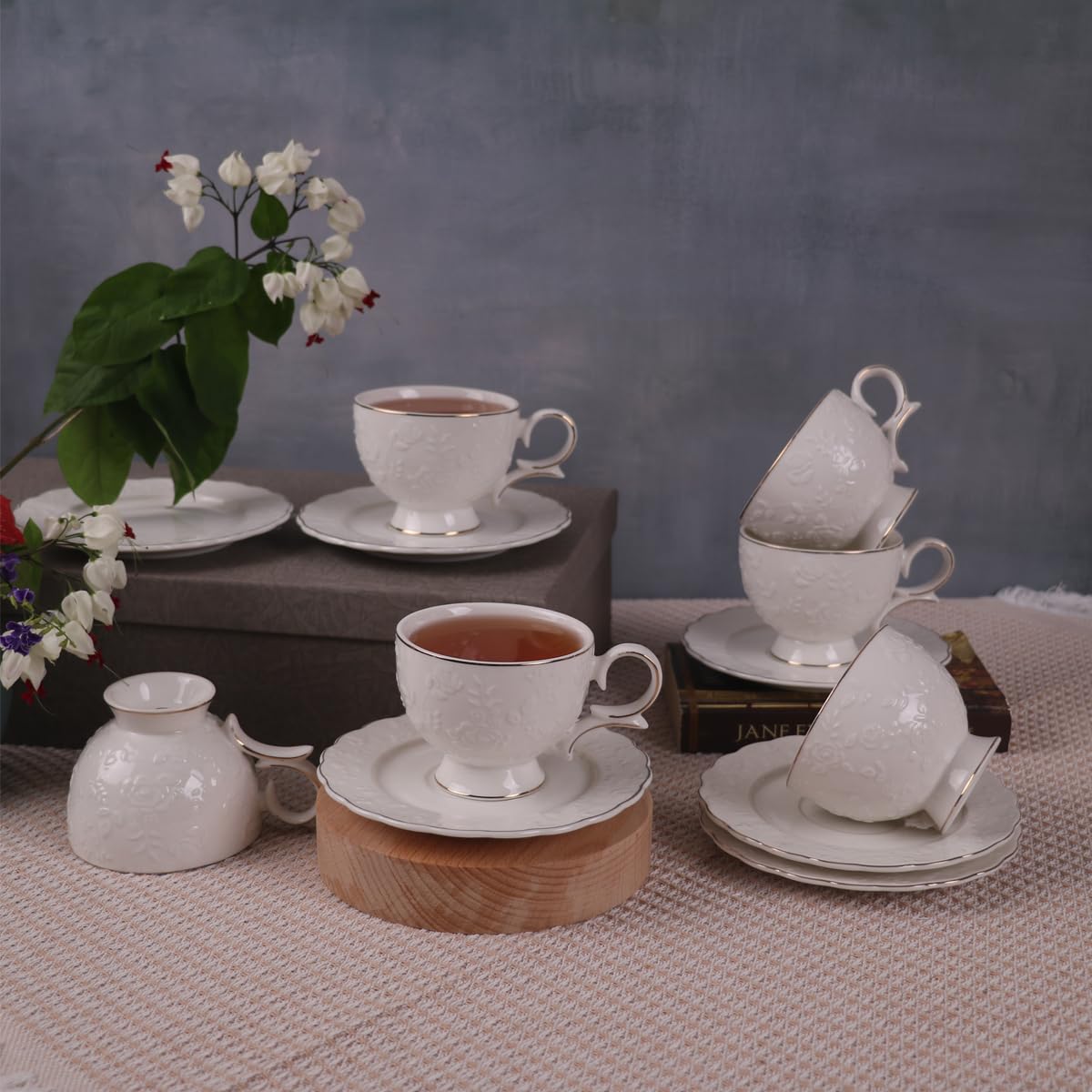 12 Pieces Porcelain Tea Cups and Saucers Set of 6 V588336